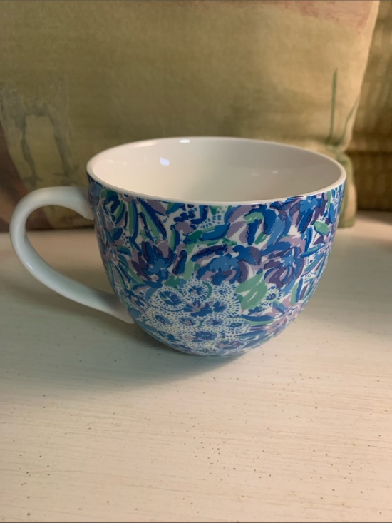 Lilly Pulitzer Other - LILLY PULITZER MUG